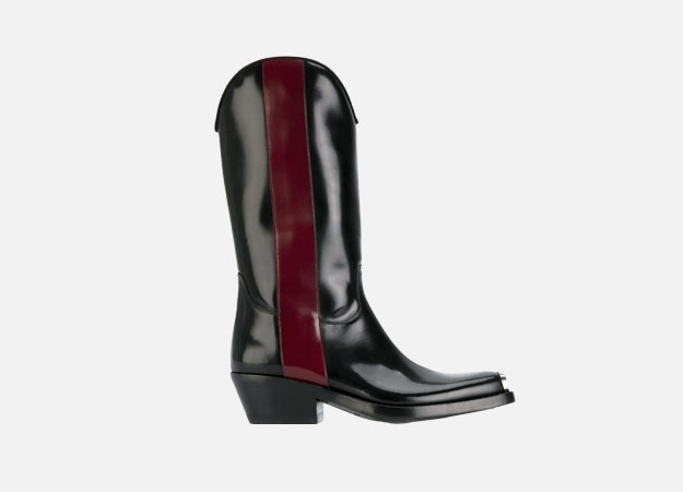 Calvin Klein 205W39NYC<p><a id=\"\" style=\"\" href=\"https://www.farfetch.com/uk/shopping/women/calvin-klein-205w39nyc-stripe-detail-cowboy-boots-item-12437489.aspx?utm_source=Hy3bqNL2jtQ&amp;utm_medium=affiliate&amp;utm_campaign=Linkshareuk&amp;utm_content=10&amp;utm_term=UKNetwork\" target=\"_blank\">Farfetch</a></p>