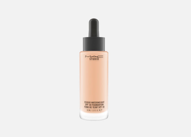 Studio Waterweight SPF 30 Foundation, M.A.C