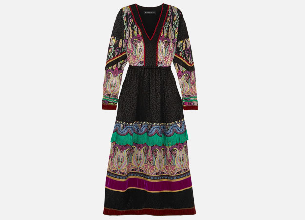 Etro<p><a id=\"\" style=\"\" href=\"https://www.net-a-porter.com/ru/en/product/983013/Etro/fringed-embellished-silk-jacquard-midi-dress\" target=\"_blank\">net-a-porter.com</a></p>