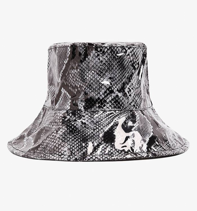 LEOPARD PRINT RAIN HAT